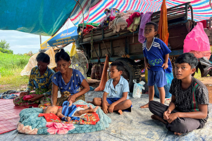 Bangkok Post - Cambodia's border refugees waiting to head home but still wary after ceasefire