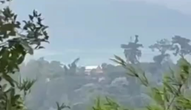 Thai F-16s conduct an airstrike on a Cambodian military stronghold