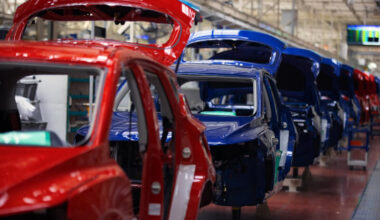 Vehicle Interior Air Quality Monitoring Technology Market