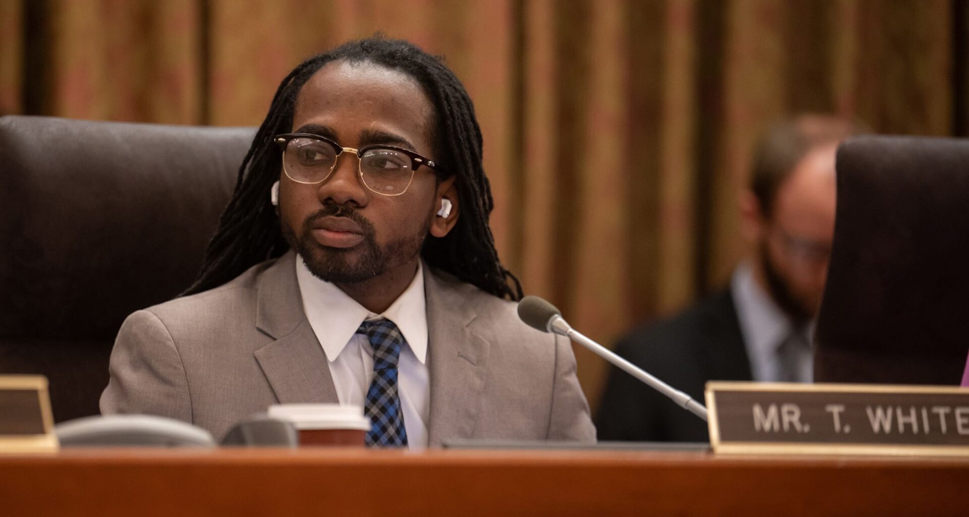 Before winning reelection bid, DC Council member Trayon White apparently used AI political ad