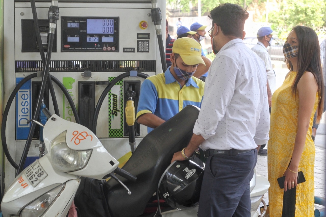 India has never seen shortage of fuels: Hardeep..