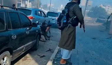 More footage of Bedouin tribesmen fighting Druze militants inside Suwayda city