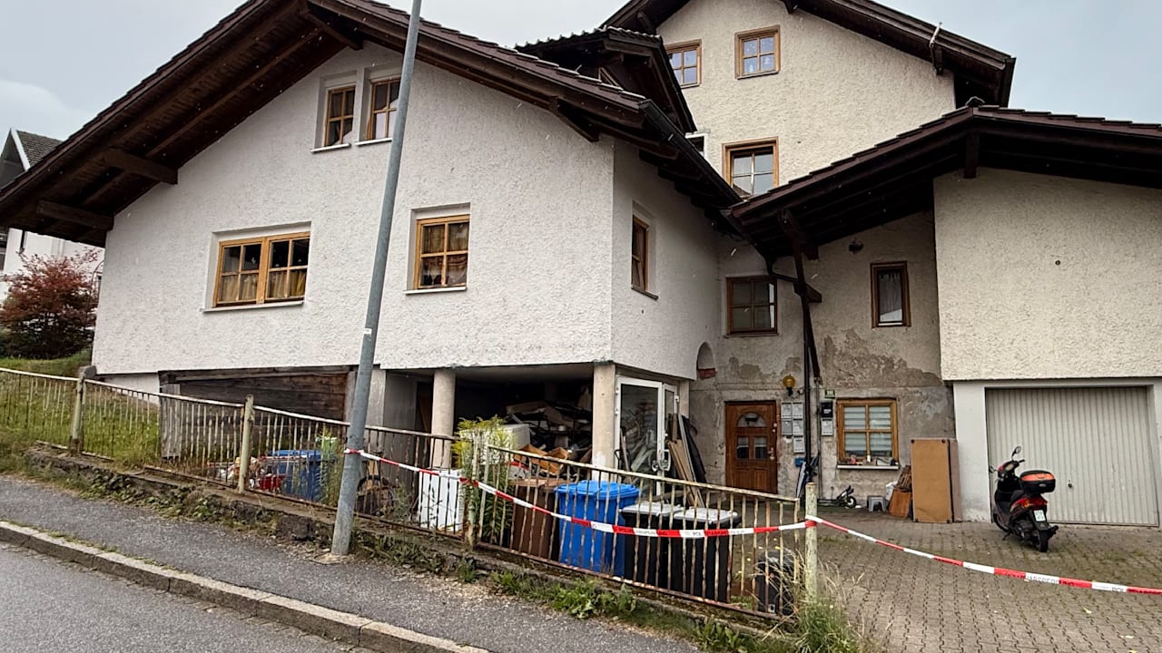 Drei Tote in Haus in Zwiesel: Frau lag zerstückelt im Kühlschrank | Regional