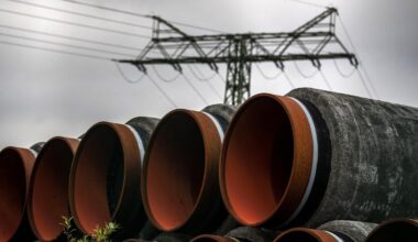 Oil Prices Jump After Trump Ratchets Up Truce Pressure on Russia