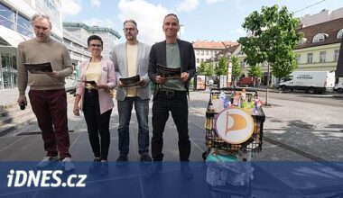 Piráti navrhují snížení DPH na potraviny a základní potřeby o 6 procent, dále zvýšení slevy na poplatníka či bonus na první dítě. Pro rodinu s dětmi to má znamenat úsporu až 35 359 korun. „Nenechme si namluvit, že žít od výplaty k výplatě je normální a mít děti je luxus,“ řekl Hřib