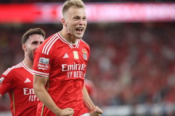 Oficial: Benfica anuncia saída de avançado