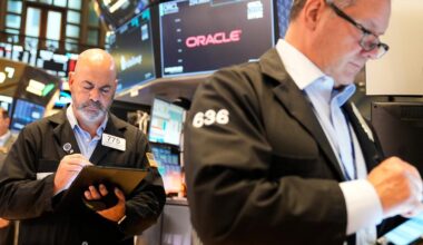 Wall Street steadies amid mixed US earnings reports