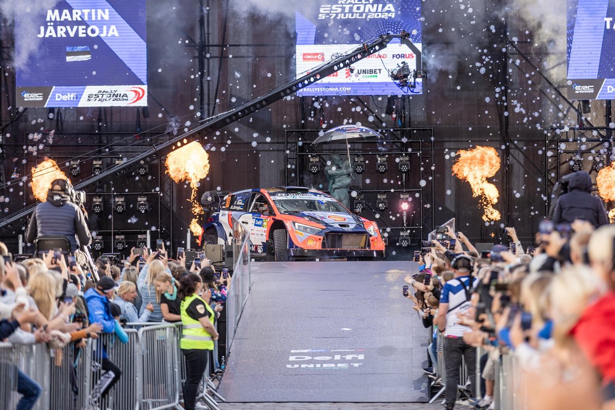 TÄNA DELFI TV-s | Delfi Rally Estonia avab traditsiooniliselt suurejooneline avatseremoonia