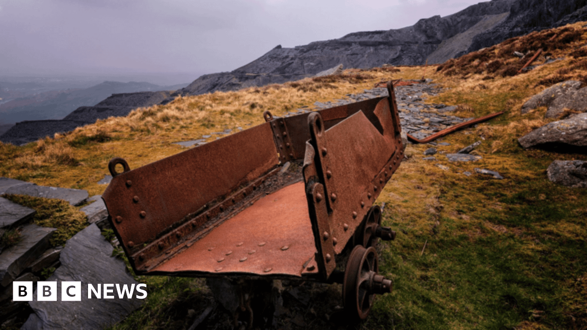 BBC: Social media 'secret' destinations spark rescue dramas