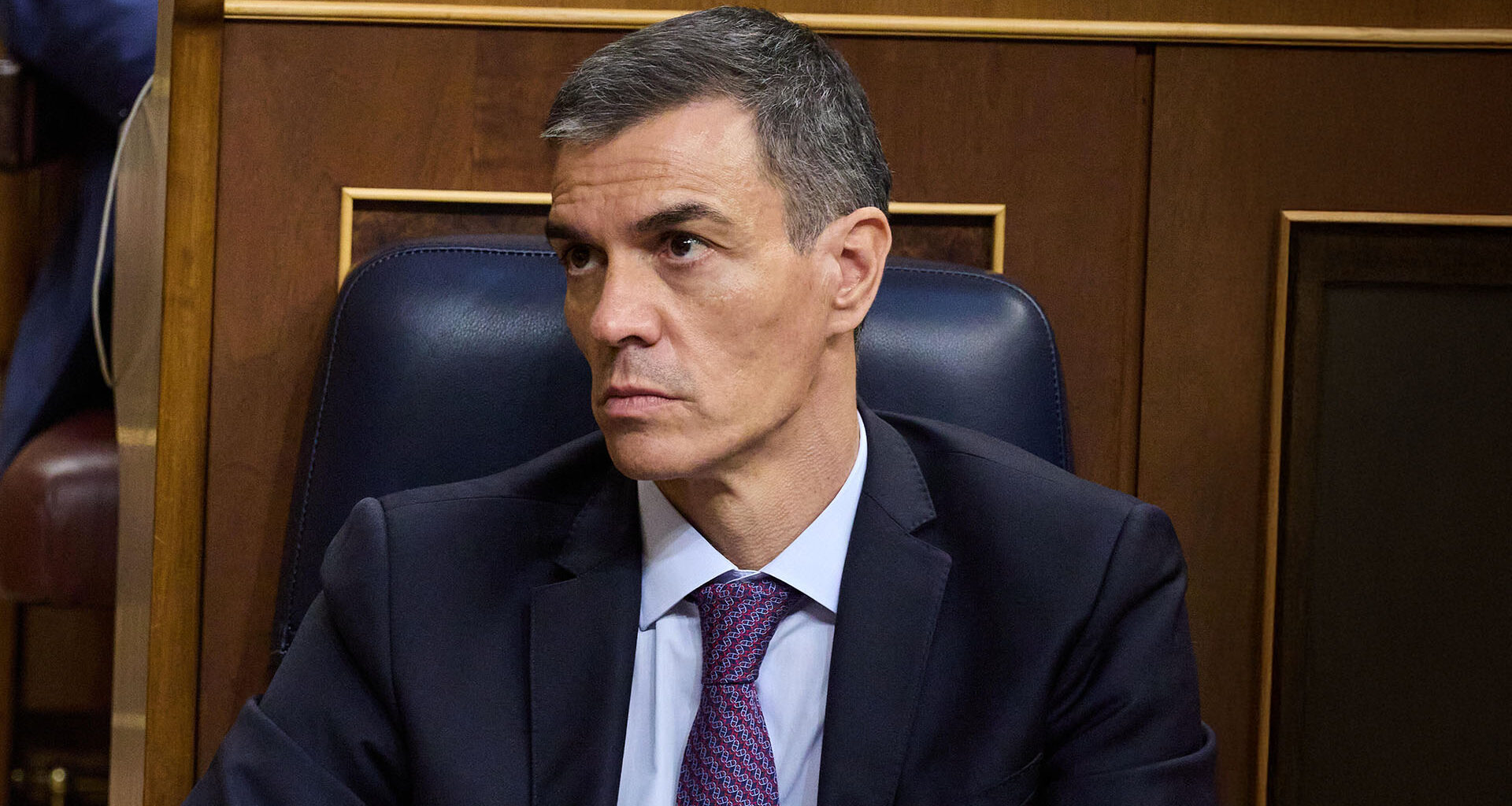 España crece con fondos públicos: la realidad del Gobierno