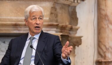 JPMorgan Chase is rolling out a new fee structure that could ‘cripple’ crypto and fintech startups, executives warn