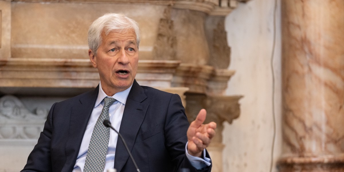 JPMorgan Chase is rolling out a new fee structure that could ‘cripple’ crypto and fintech startups, executives warn