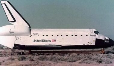 Ted Cruz's Bid to Reclaim Space Shuttle Discovery Could Cost $400 Million