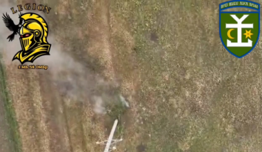 Graphic, NSFL: Drops from a Ukrainian mavic drone mortally wound a russian soldier