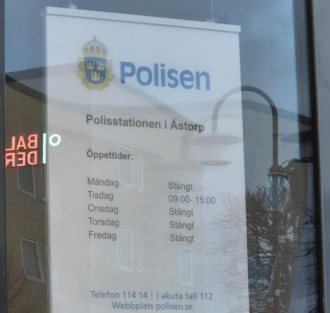Inte lite snålt för en polisstation?
