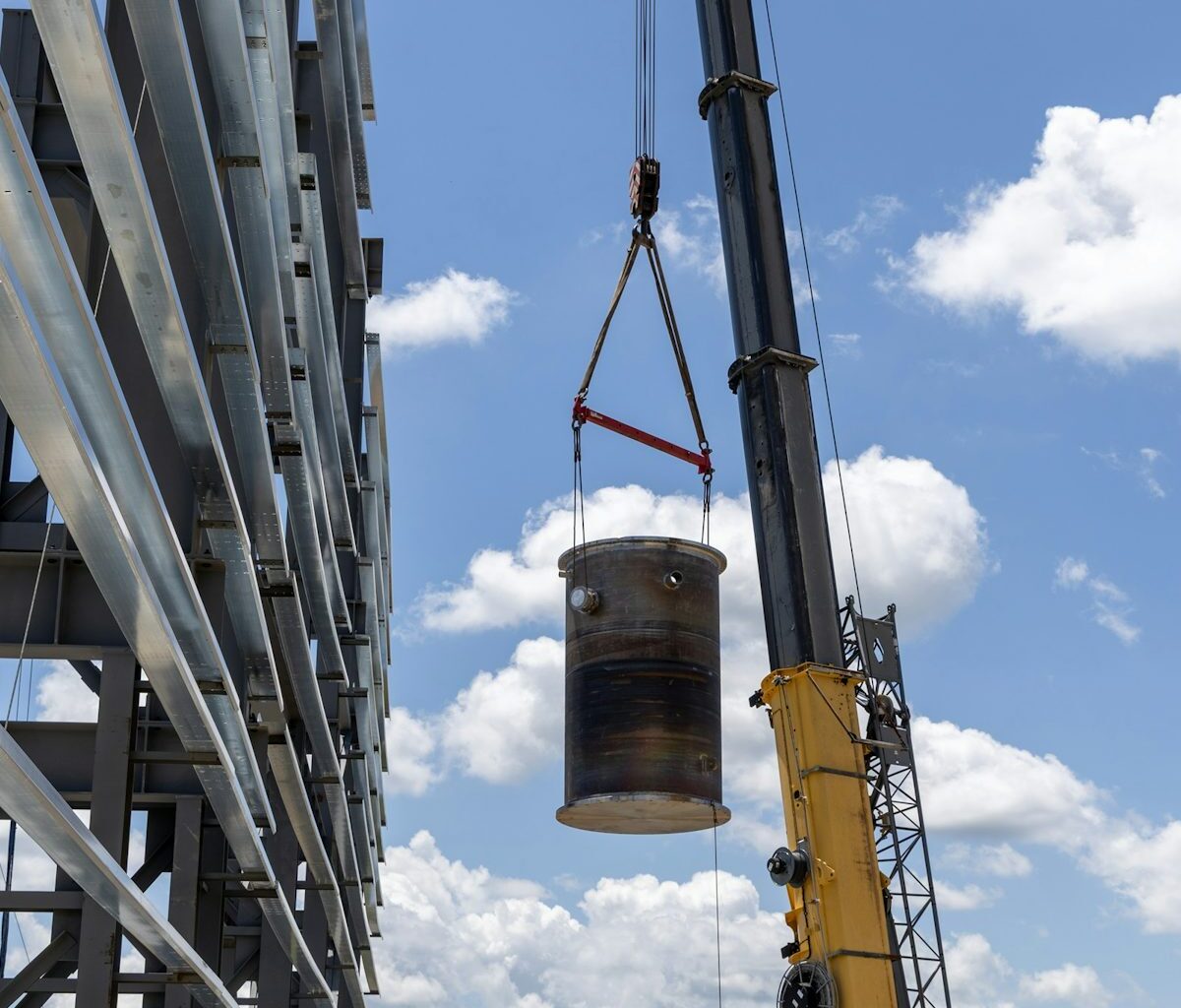 Advanced Reactor Developer Kairos Installs RPV At Nuclear Test Unit