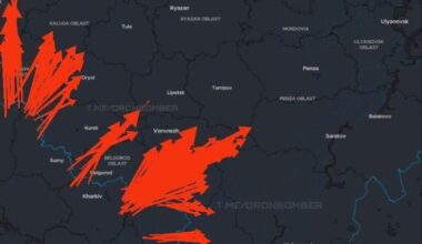 Ukrainian long-range drones are attacking Russian military facilities. The information is current as of 00:20.