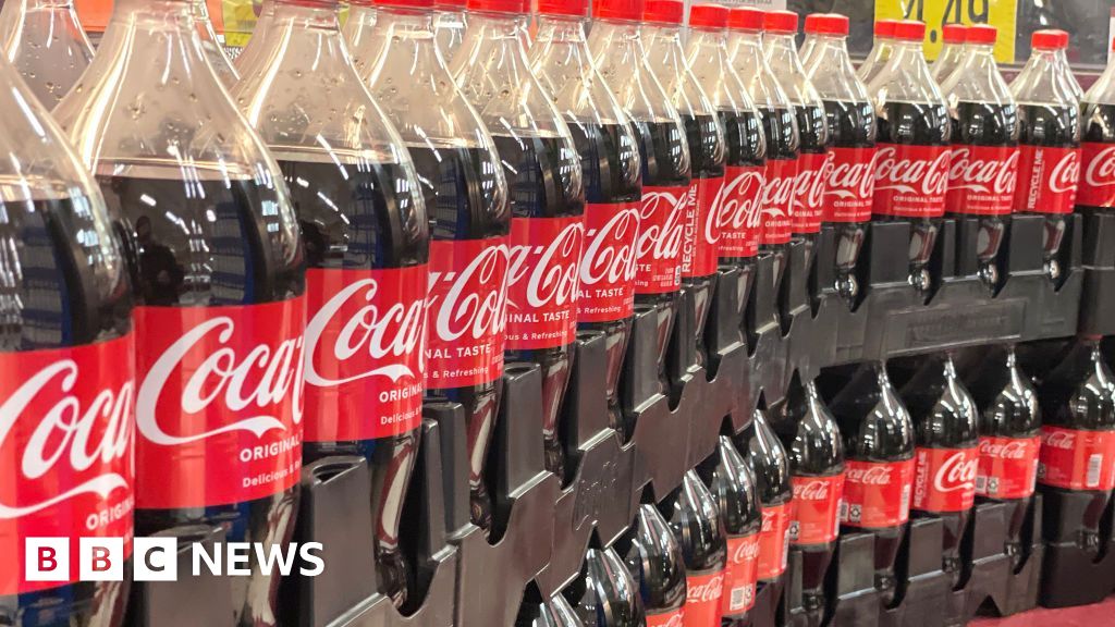 Trump says Coca-Cola will swap corn syrup for cane sugar in US