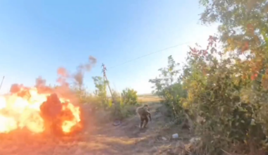 Russian Propagandist Andrey Filatov Near Death Experience with Ukrainian FPV Drone, Donetsk region [25 July 2025]