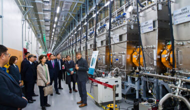 Cho Seong-kyung, then-first vice minister of science and ICT, inspects the heavy ion accelerator facility at the Institute for Rare Isotope Science in Yuseong District, Daejeon, on Dec. 12, 2023. [MINISTRY OF SCIENCE AND ICT]