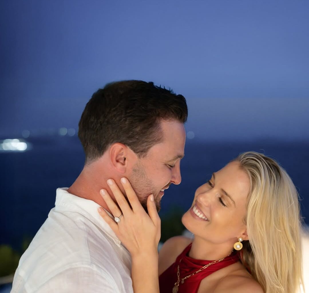 Lady Eliza Spencer (Princess Diana’s niece and Prince William’s cousin) got engaged to her boyfriend, Channing Millerd ♥️