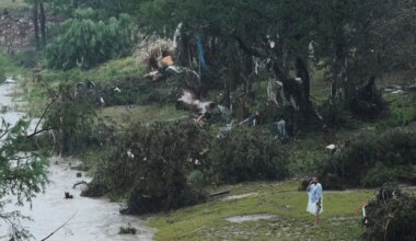 Mindestens 24 Tote bei Hochwasser in den USA - 20 Kinder eines Sommercamps vermisst - Panorama