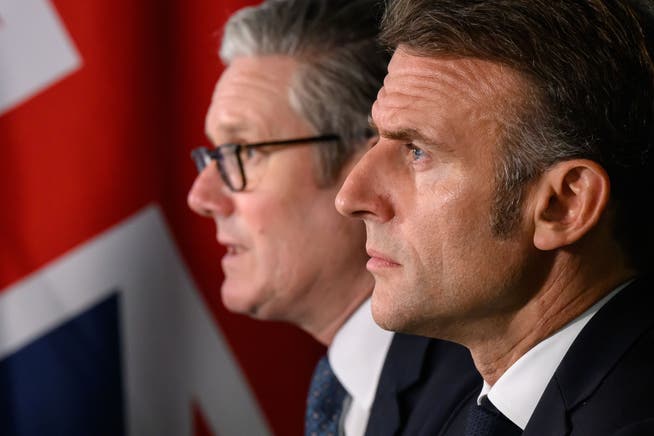 Der britische Premierminister Keir Starmer und Frankreichs Präsident Emmanuel Macron bei einer Videokonferenz mit weiteren Mitgliedern der «Koalition der Willigen» am Donnerstag.