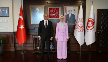 Ambassador of Tajikistan meets with Minister of Family of Turkey