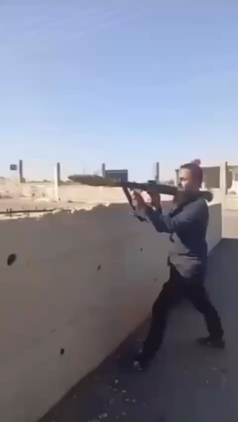 Combat footage from Suwayda, Syria