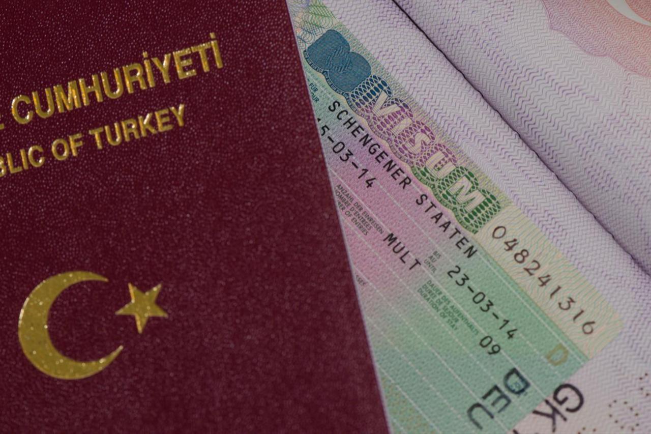 EU wants to start technical talks with Türkiye on visa liberalization after summer