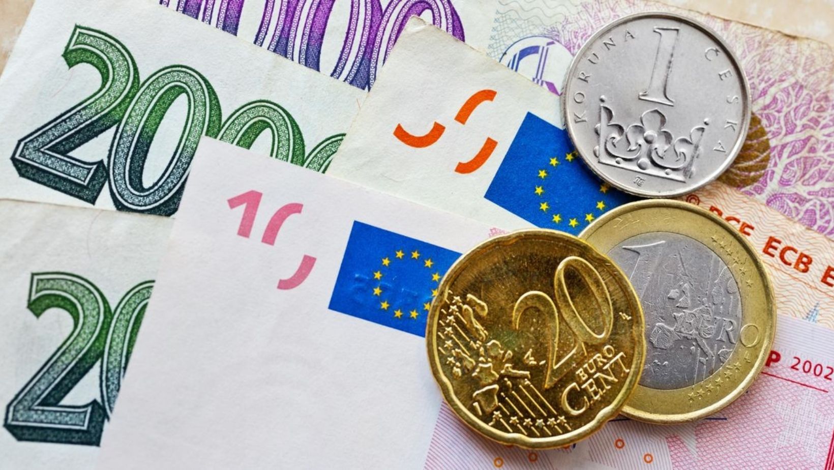 Bulgaria to Adopt Euro in 2026 – What About Czechia?