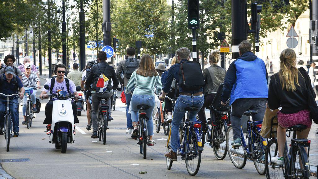 Experiment met maximumsnelheid op fietspad moet ongelukken terugdringen
