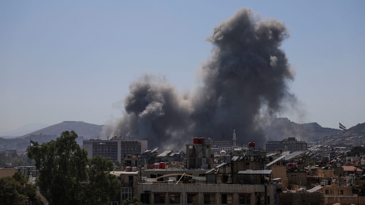 Luftangriff auf Damaskus: Ist Israel im Krieg mit Syrien? | Politik