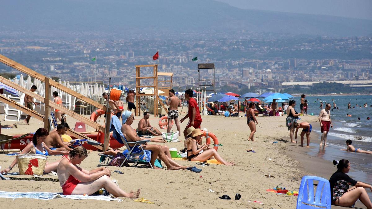 Meerdere badgasten overleden in extreem warm deel van Italië: vooral ouderen, maar ook 19-jarig meisje