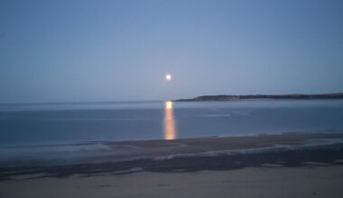 Tonight South Beach, Tenby
