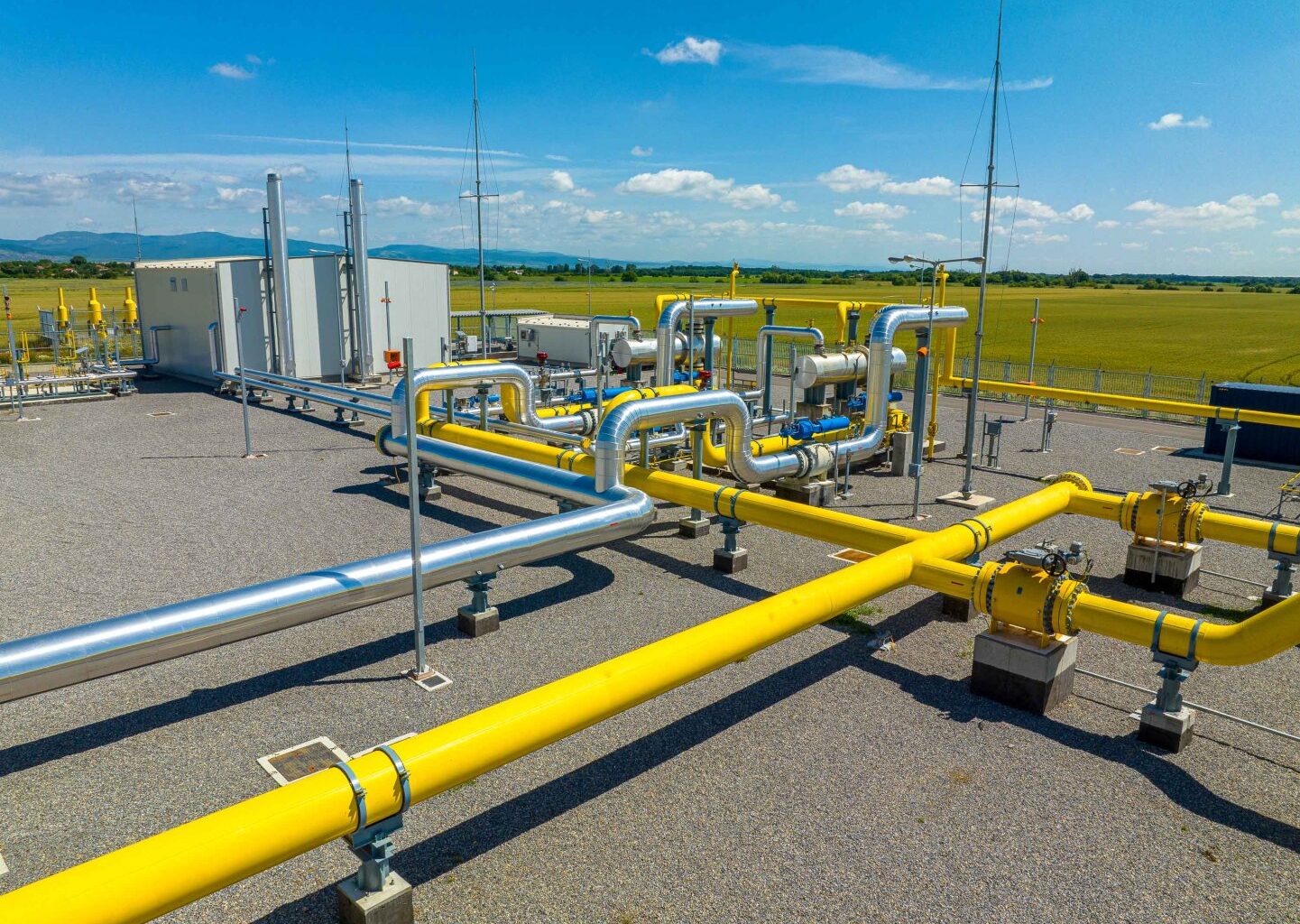 Tajikistan sees decline in natural gas imports from Uzbekistan