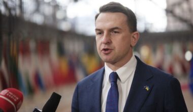 EU imposes new sanctions against Russia - Poland responds