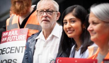 Corbyn-Sultana party attracts 200,000 sign-ups in 24 hours