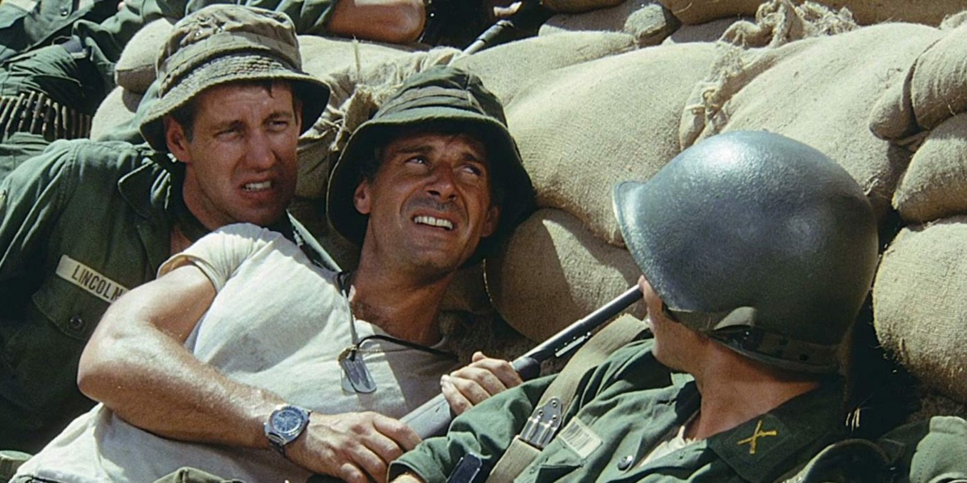 Jonathan Goldsmith as a soldier in Go Tell the Spartans