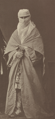 Help needed with old bulgarian attire