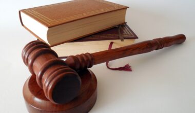 court judge gavel