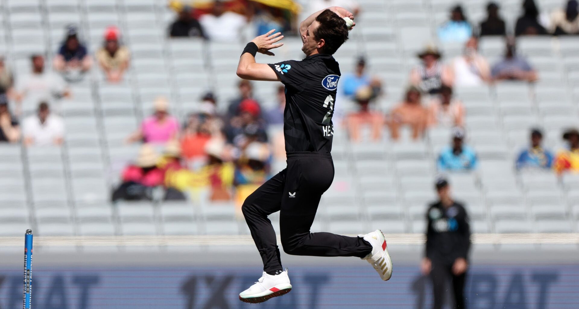 Henry hails 'brave' New Zealand