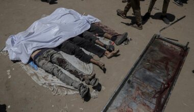 Palestinians Are Collapsing in Gaza's Streets From Israeli-Imposed Starvation Campaign