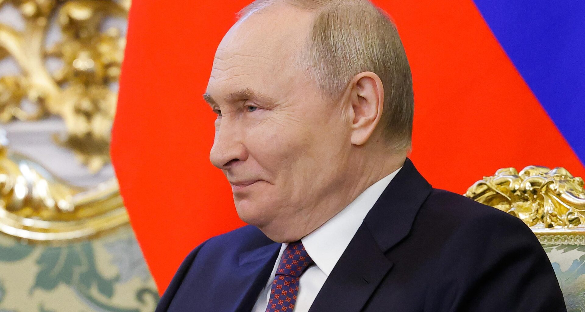 Russia celebrates US stopping Ukraine weapons shipments