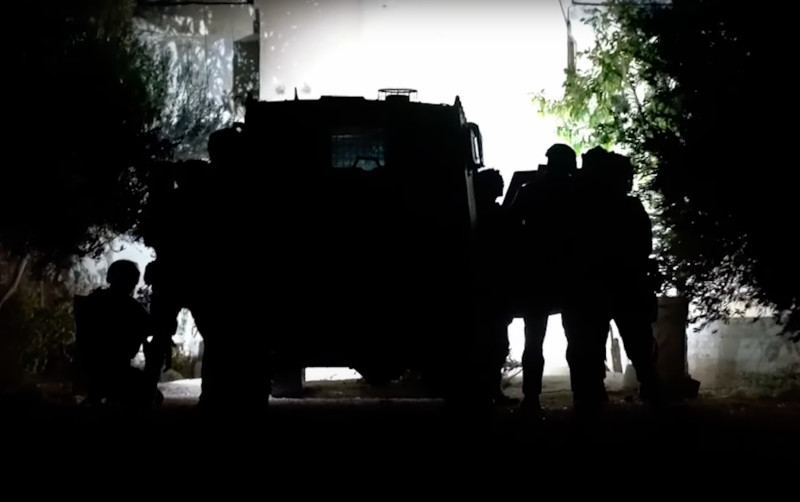 Israeli forces raid Iran-backed cell in Syria for second time