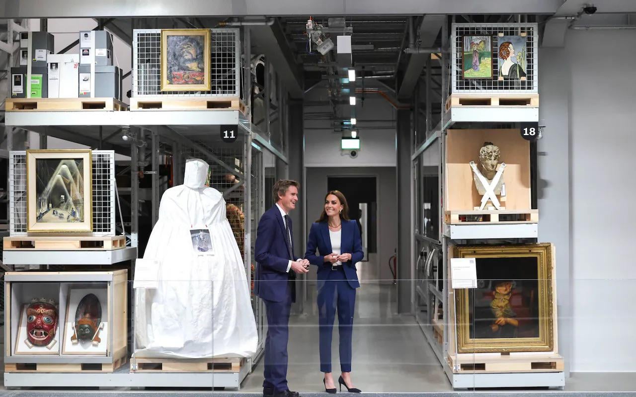 Princess of Wales displays Beatrix Potter’s art in V&A exhibit