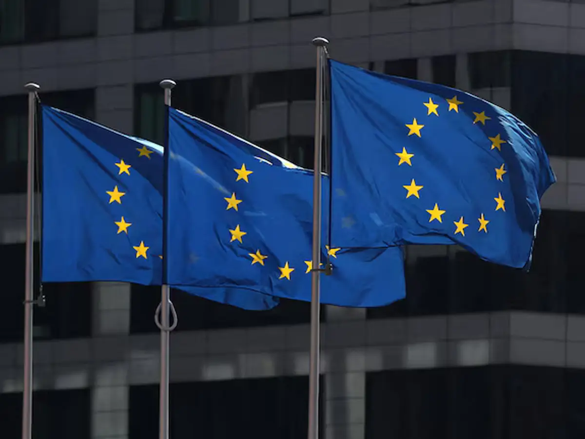 EU warns of retaliation as US tariffs loom over trade talks