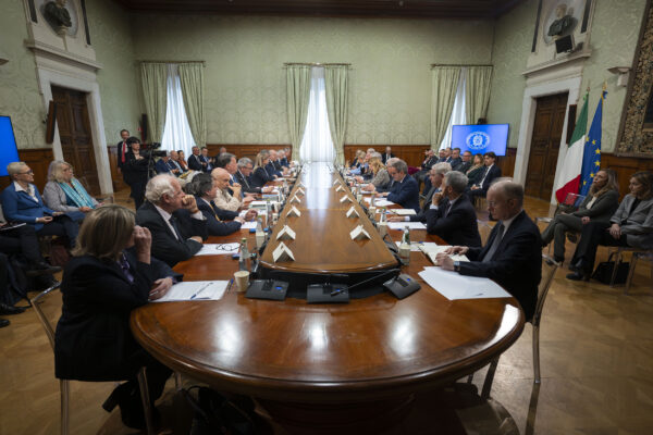 concertazione, foto governo.it, licenza CC-BY-NC-SA 3.0 IT
