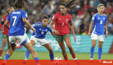 A crónica do Portugal-Itália, 1-1: sem afundar o barco no meio da loucura - Europeu