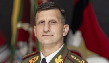Lithuanian military chief wants to shoot down drones over Belarus